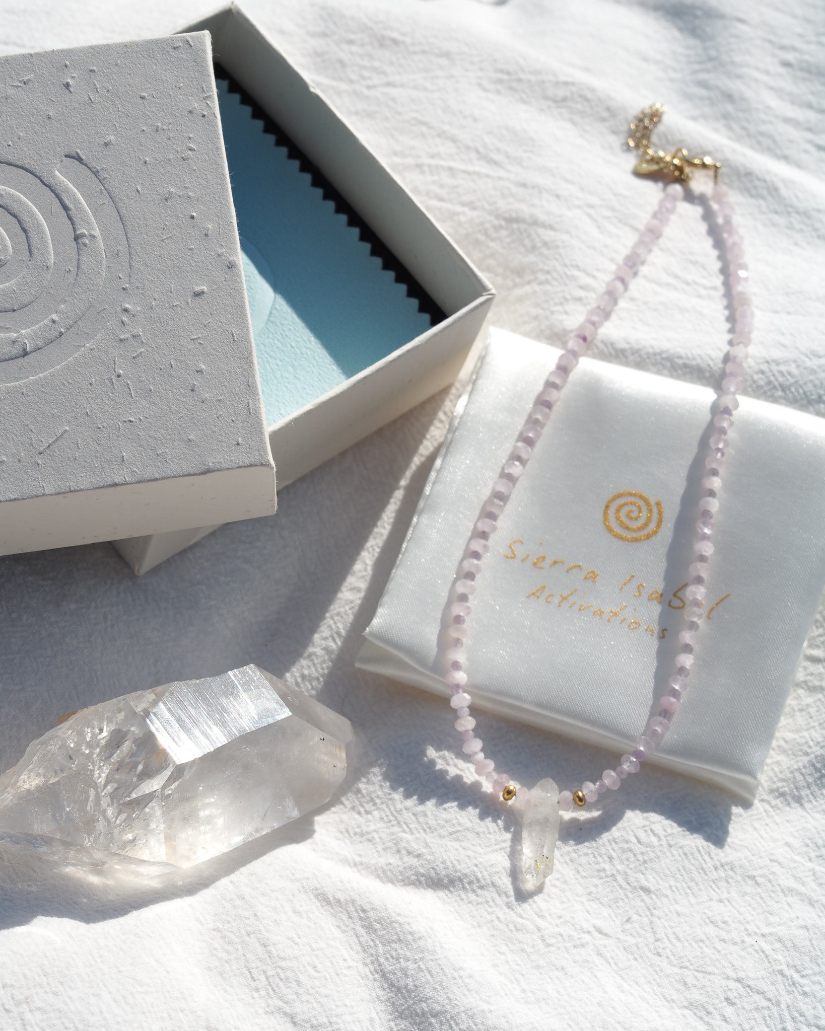 ꩜ Celestial Transmission