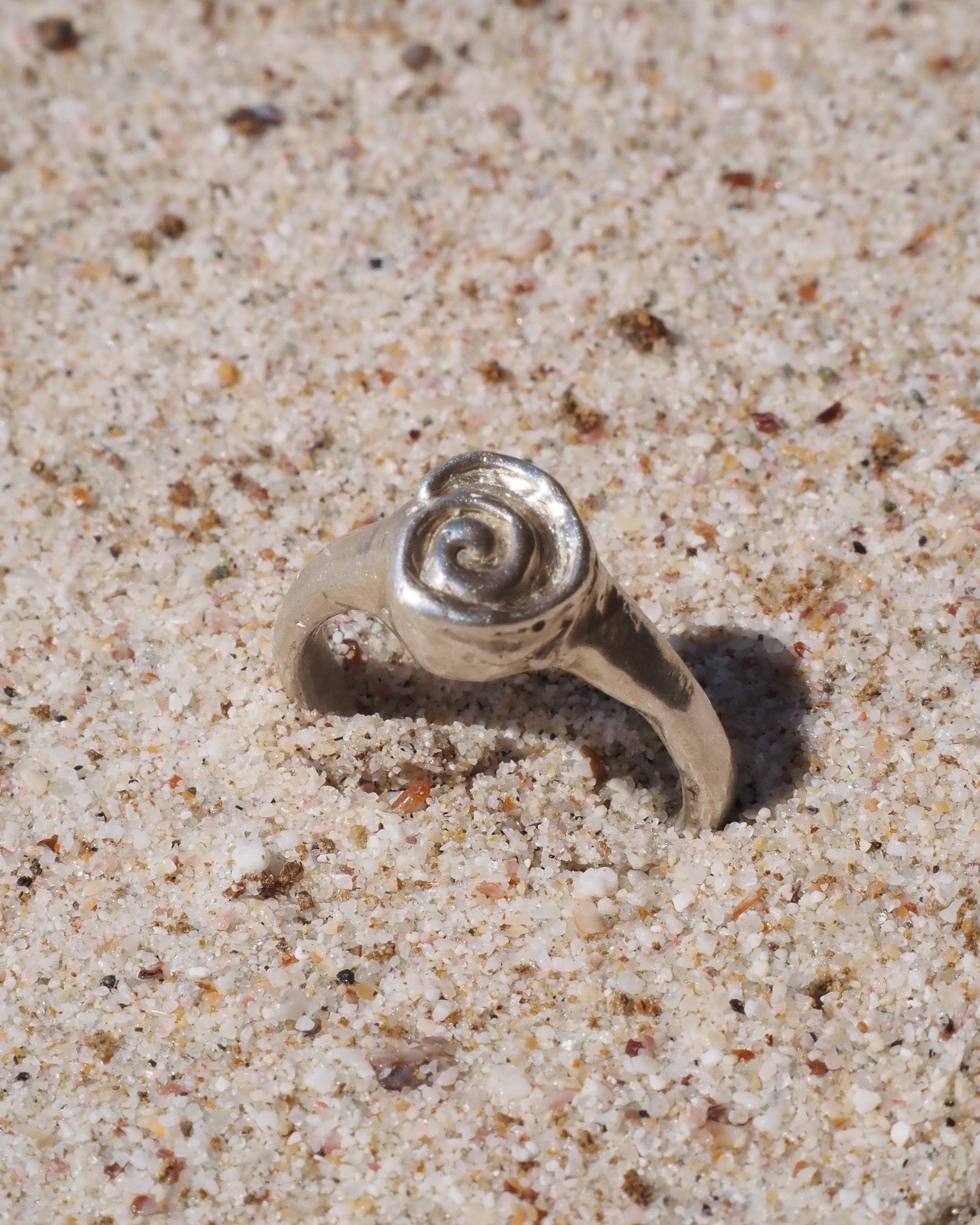 ꩜ Spiral Singlet NEW!